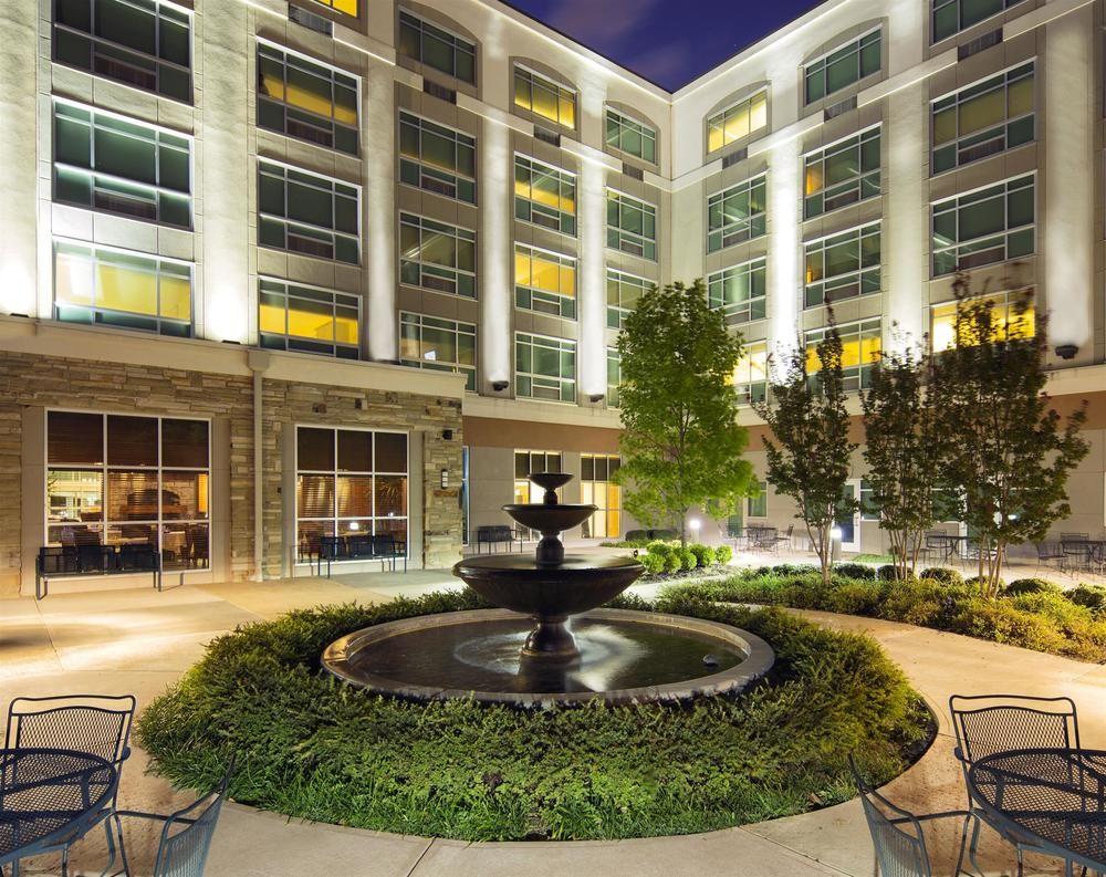 Delta By Marriott Midwest At The Reed Conference Center Hotel